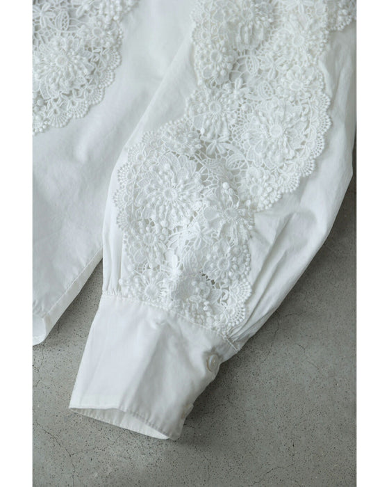 流れゆく花レースのシャツトップス