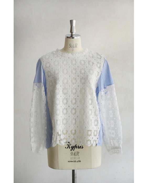 シャツとステンドグラスレースのドッキングブラウス