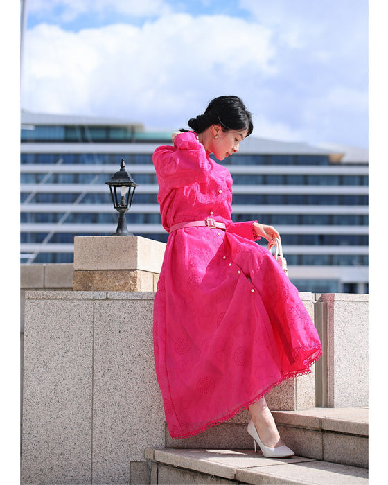 春一番。私が始まるとっておき花刺繍ロングワンピース(ベルト付き)