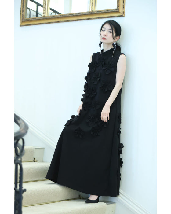 ひらひら花コサージュのストレッチ素材ロングワンピース