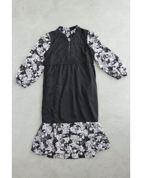 シアーベールに咲き誇るエレガントな花柄ミディアムワンピース