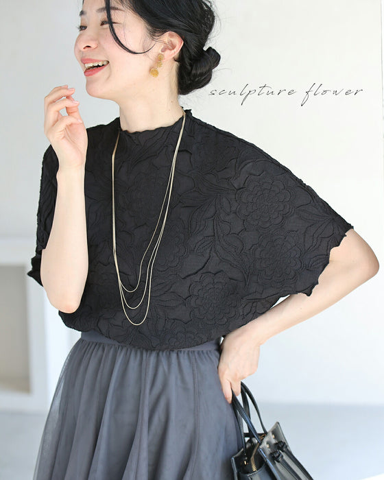 ゆったり「楽」 彫刻花ドルマントップス