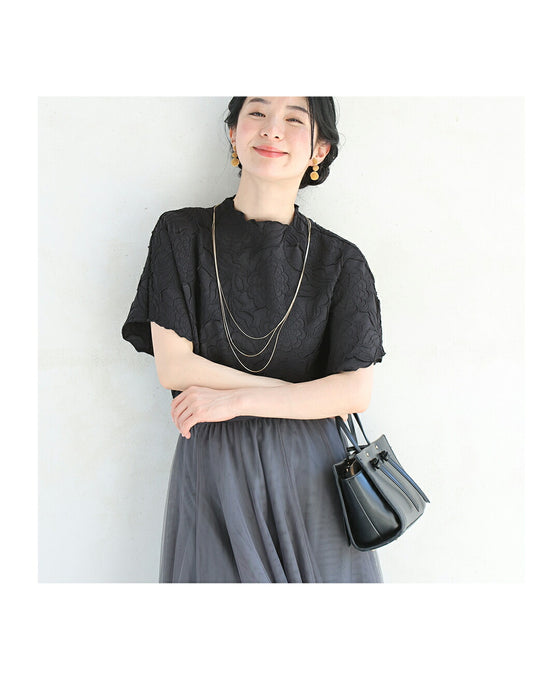 ゆったり「楽」 彫刻花ドルマントップス