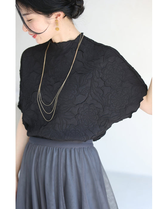 ゆったり「楽」 彫刻花ドルマントップス