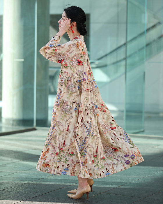 季節を彩る花集めティアードロングワンピース(紐リボン付き)