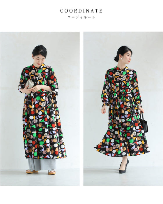 レトロポップな図形柄Aラインロングワンピース(リボン付き)