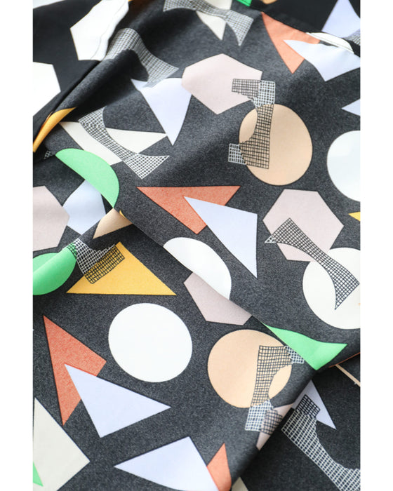 レトロポップな図形柄Aラインロングワンピース(リボン付き)