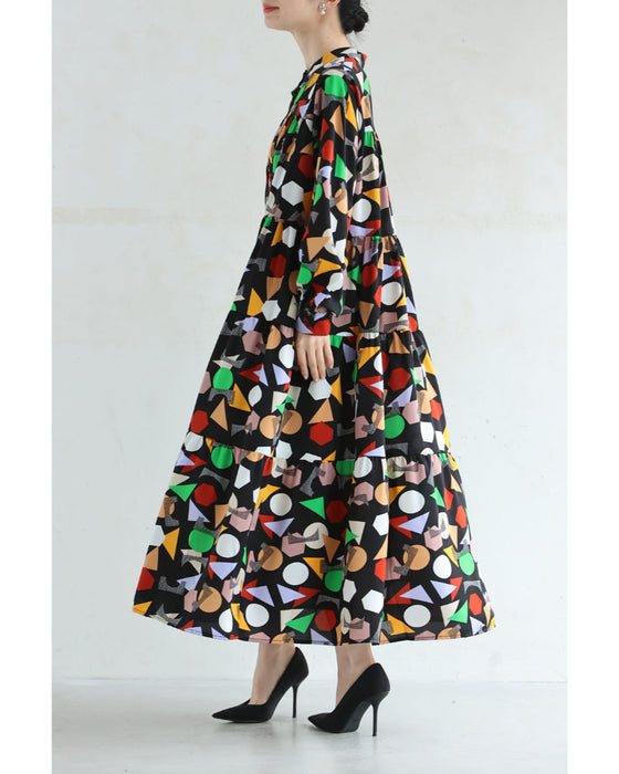 レトロポップな図形柄Aラインロングワンピース(リボン付き)