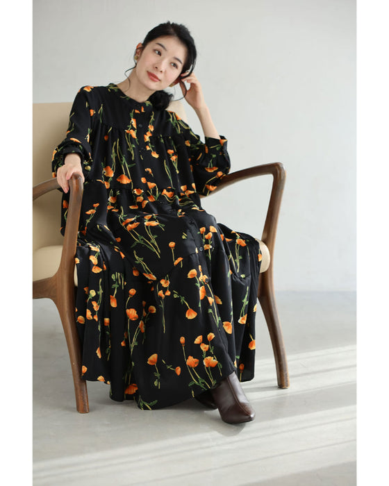 夕陽色に染まる花柄ロングワンピース（紐付き）