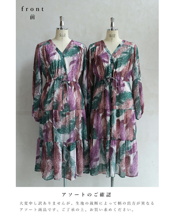 色づく羽舞うスタンプアートのティアードミディアムワンピース