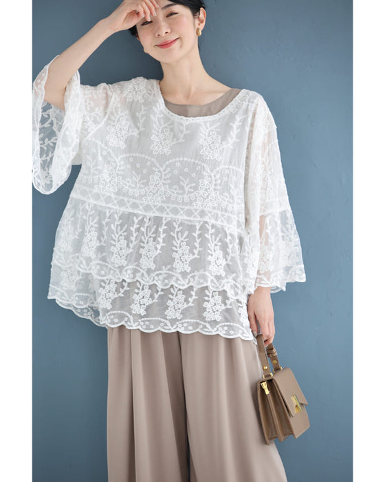 ふんわり柔らかなシアーベールの刺繍ブラウストップス
