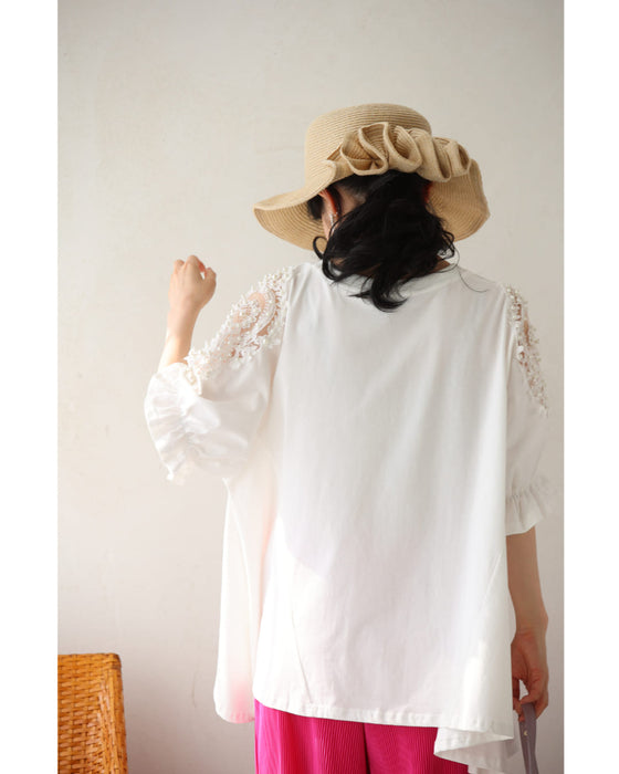 パールの実がなる小窓レース袖のフレアラインカットソートップス