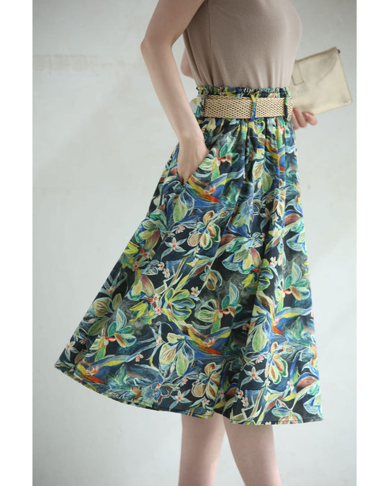 色彩豊かに描くボタニカル柄ミディアムスカート(ベルト付き)