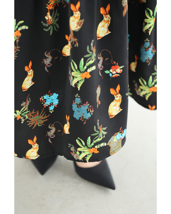 楽園に潜むアニマルロングスカート