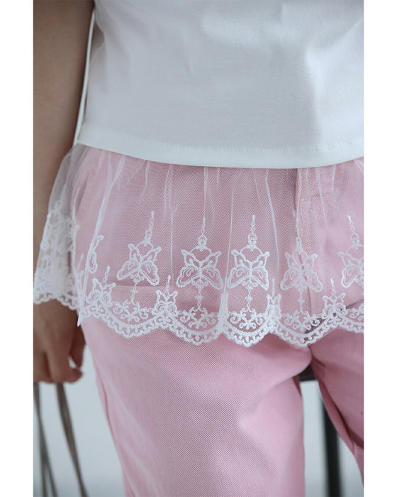 ひと匙のエレガントをプラスする裾チュールのTシャツトップス