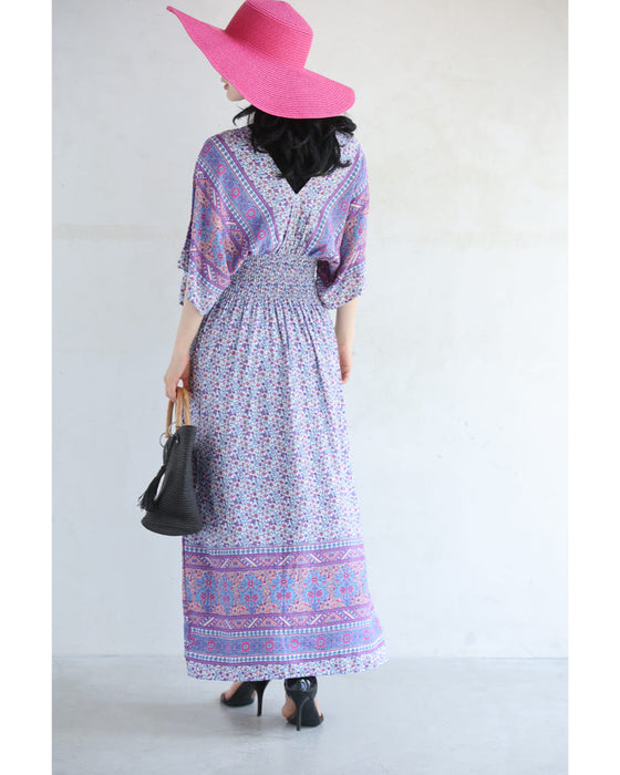 可愛らしい小花柄のウエストシャーリングXラインロングワンピース