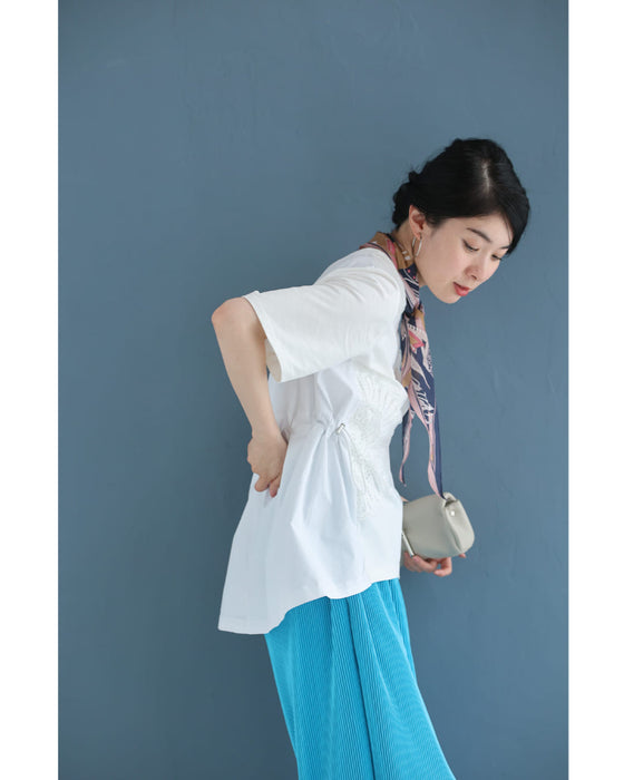 前後異素材の扇花レースペプラムカットソートップス