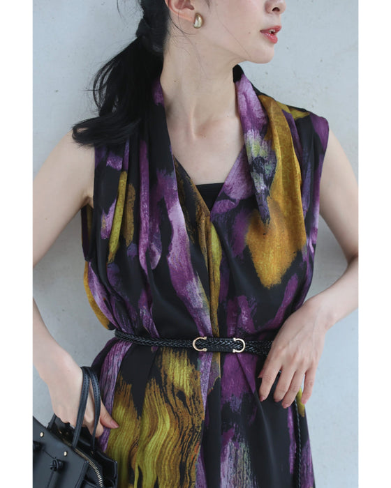 美しく揺らめく花あかりミディアムワンピース(ベルト付き)