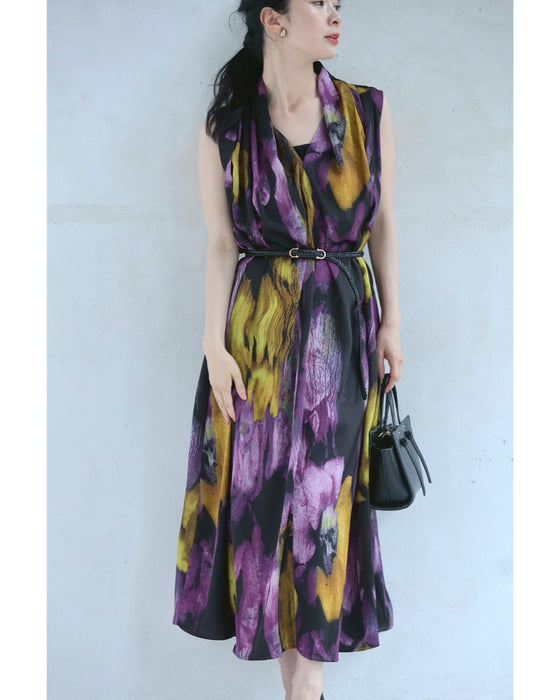 美しく揺らめく花あかりミディアムワンピース(ベルト付き)