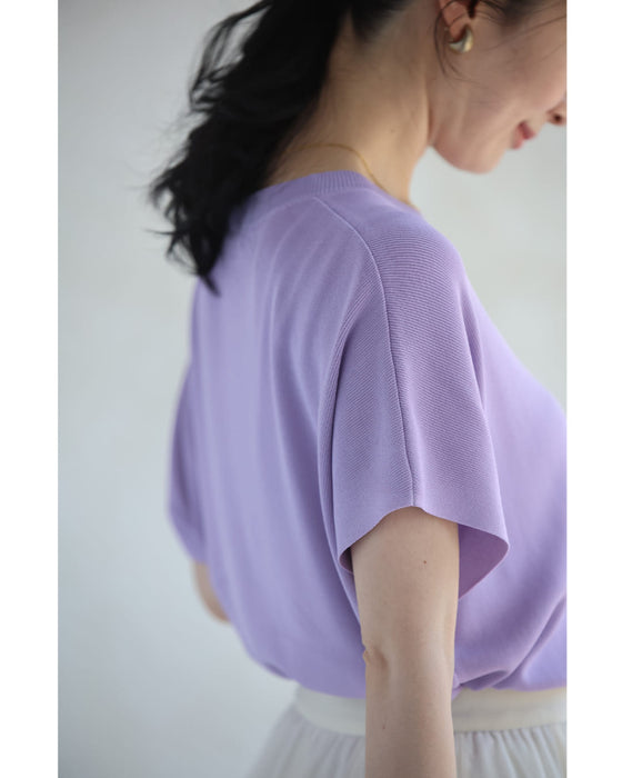 パステルカラーのベーシックニットカットソートップス