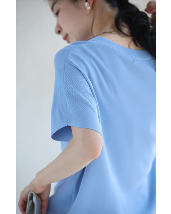パステルカラーのベーシックニットカットソートップス