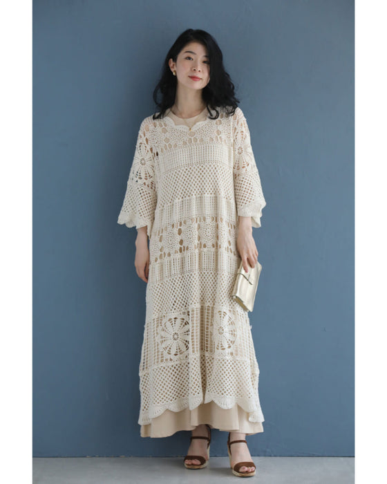 重ねて可愛いクロシェミディアムワンピース