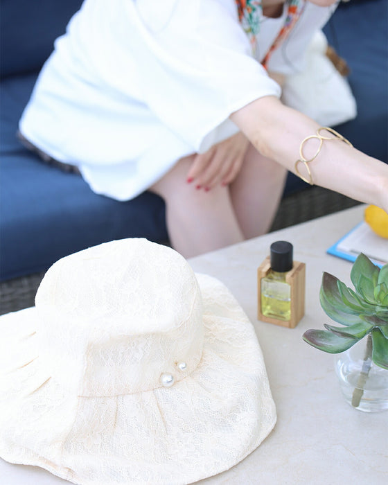 おしゃれに日差し除け 総レース帽子