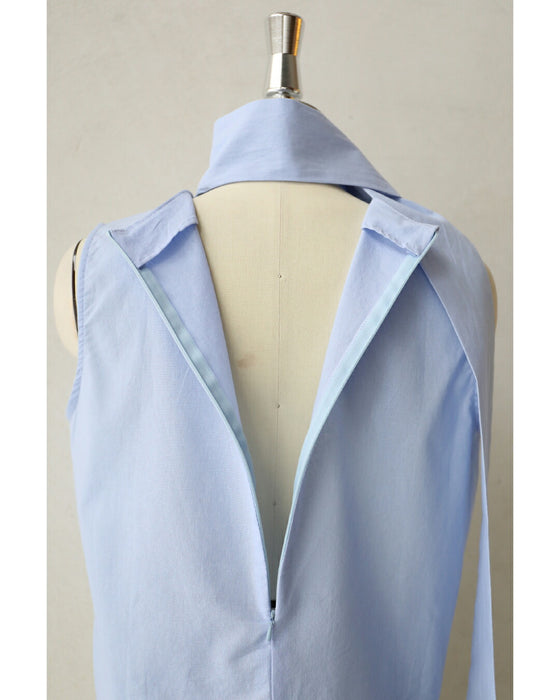 パステルカラーのネックタイカットソートップス