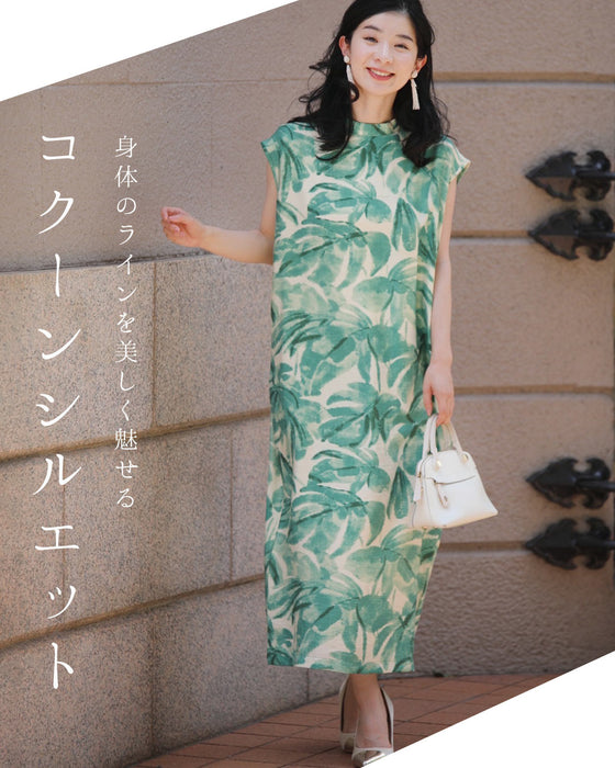 さらり心地よい南国リーフ柄コクーンシルエットワンピース(リボン付き)
