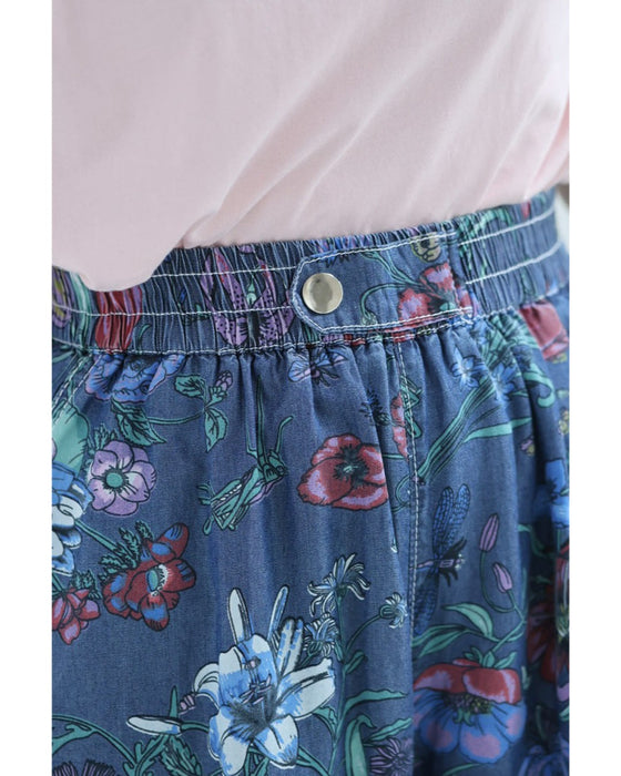 色とりどりの花と息づく昆虫のくたっと柔らかワイドパンツ