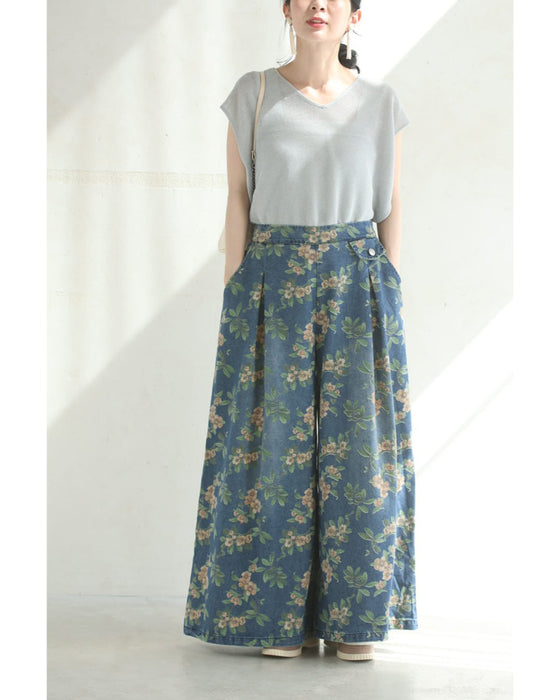 全面に描く花のタックワイドデニムパンツ