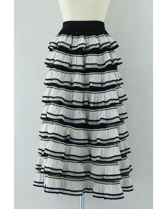 たっぷりデコレーションフリルロングスカート