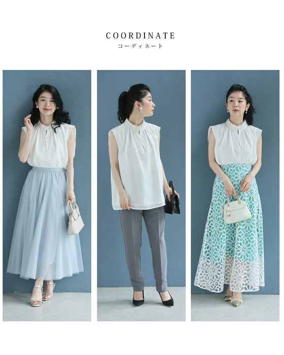 繊細な輝きを放つビーズ刺繍襟ブラウストップス