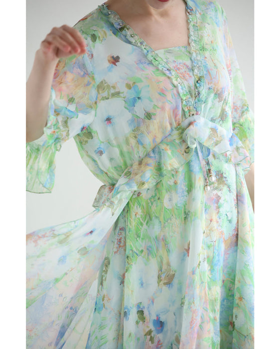 日差しに揺れる花の陽だまりミディアムワンピース