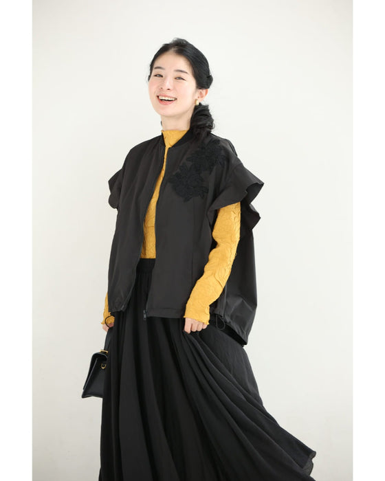 花咲くワッペンのフレア袖ブルゾン