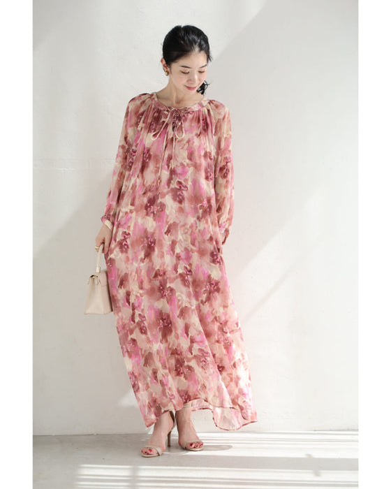 色が滲む花咲くシアーロングワンピース(リボンベルト付き)