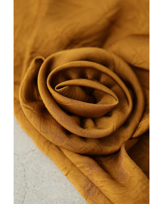 ウエストコサージュのドレープブラウストップス