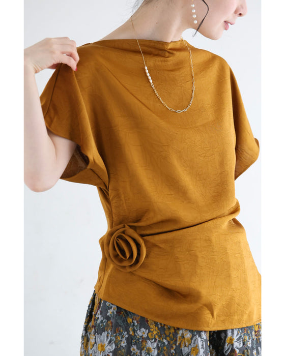 ウエストコサージュのドレープブラウストップス