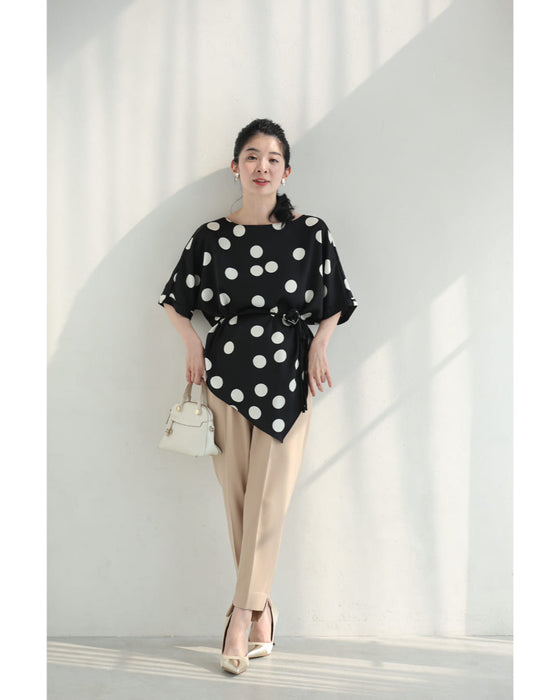 艶めくドット柄プルオーバートップス(コサージュベルト付き)