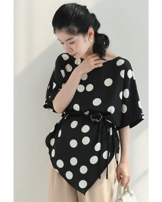 艶めくドット柄プルオーバートップス(コサージュベルト付き)