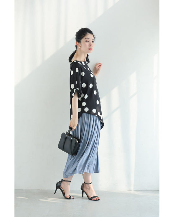 艶めくドット柄プルオーバートップス(コサージュベルト付き)