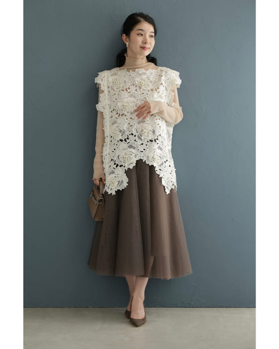 着飾るパールの花レースカットソートップス