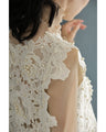 着飾るパールの花レースカットソートップス