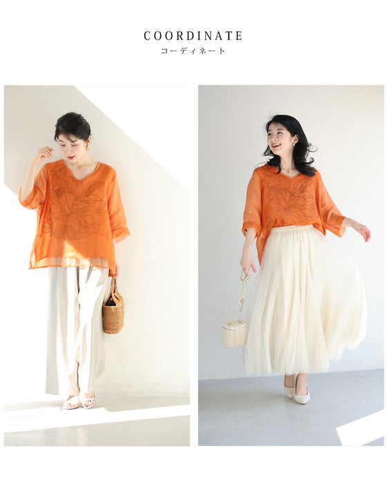 ベール重なる花刺繍のシアーブラウストップス