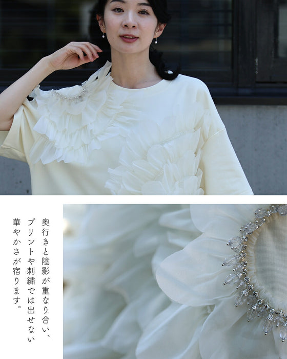 華やか好きさんに贈る 立体花Tシャツ