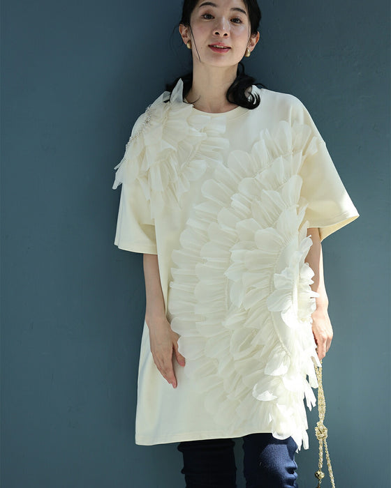 華やか好きさんに贈る 立体花Tシャツ