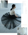 優雅に舞う立体チュールスカート