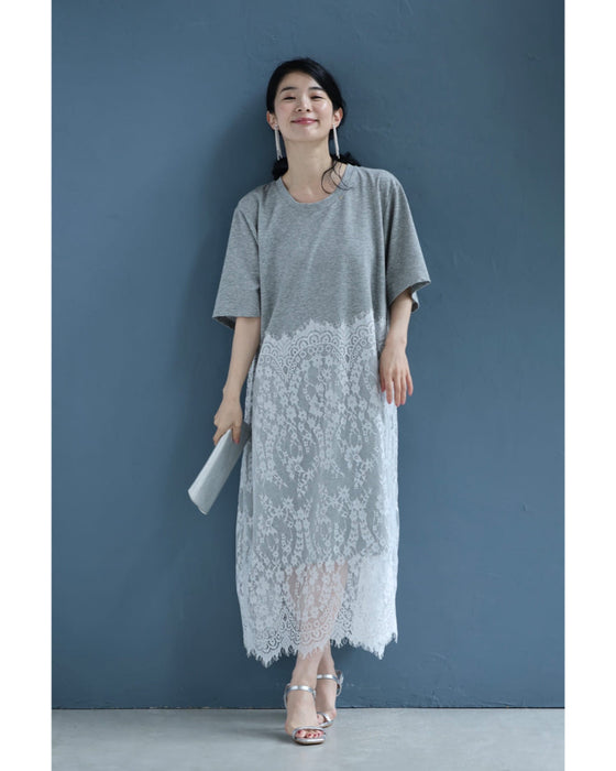 重なる柔らかレースのTシャツミディアムワンピース
