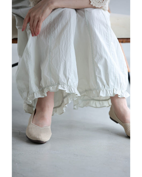 ふんわり軽やかなバルーンシルエットパンツ