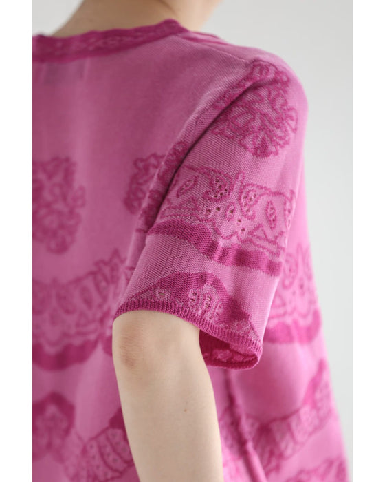 ささやかに煌めくレース柄のサマーニットプルオーバートップス